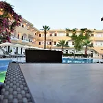 Hotell Marathon 4*