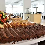 Отель Marathon Колимбия