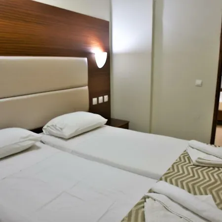 Marathon 4* コリンビア