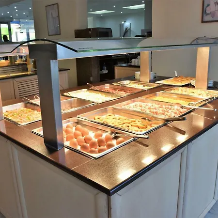 Otel Marathon 4*